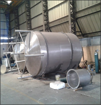 mild-steel-tank-fabrication-service-500x500
